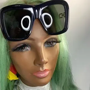 Gucci | Accessories | Newgucci Oversize Square Frame Gg499s  display picture 1